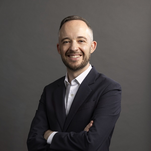 Image of Dirk HARTUNG